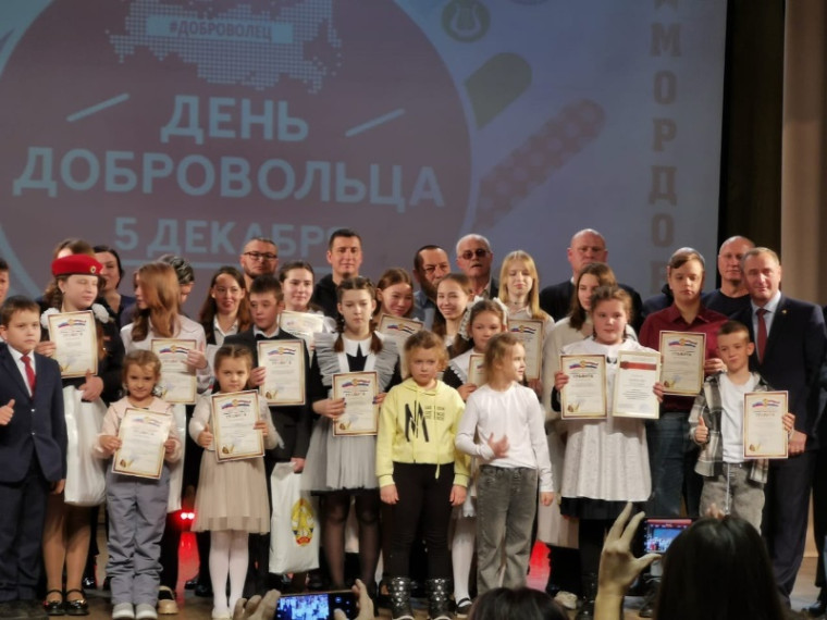 Поздравляем ребят с победой и желаем им новых творческих успехов!.